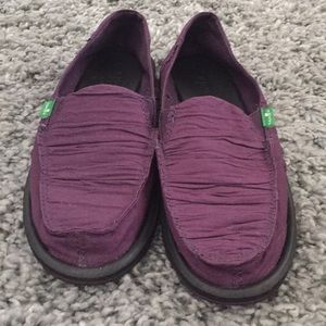 Purple Sanük size 7